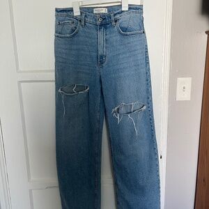 Abercrombie & Fitch high rise 90’s relaxed jeans